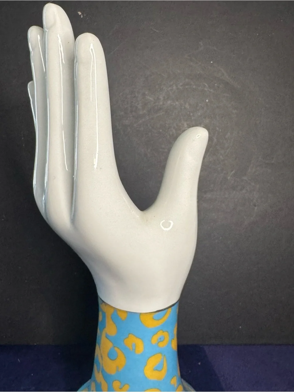 Reflections Godinger & Co Ceramic Ring Display Blue Gold Cheetah Vintage